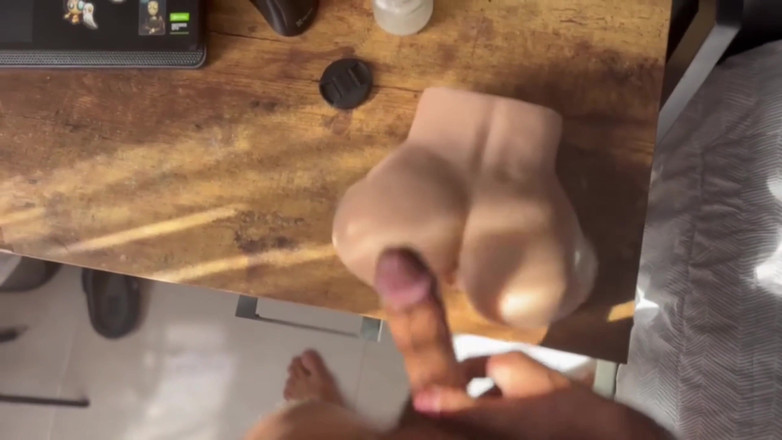 Andcristiann: Seks bebeğini sikerken 5 dakika bile dayanamıyor