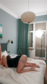 S6e3 Bts Pt2: Alice Ross Sdílí Postelovou Trojku - Nesestříhaný Sub Chaos!