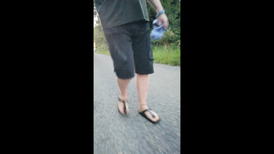 Carmen_Nylonjunge: Out and About con i piedi di nylon a Birkenstock...