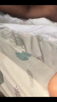 Gran Culo O Tentadora Vecina De Abajo Quiere Mi Polla Negra Primera Vez