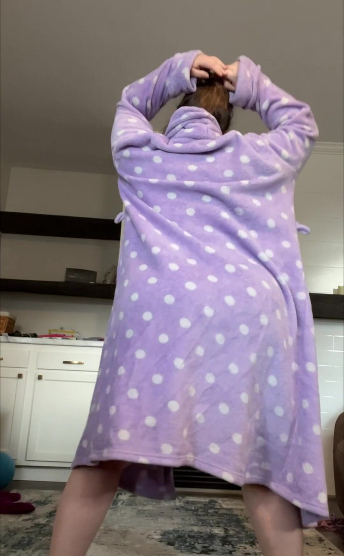 KinkyKatie: Bom dia! Você vai ao meu show ao vivo mais...