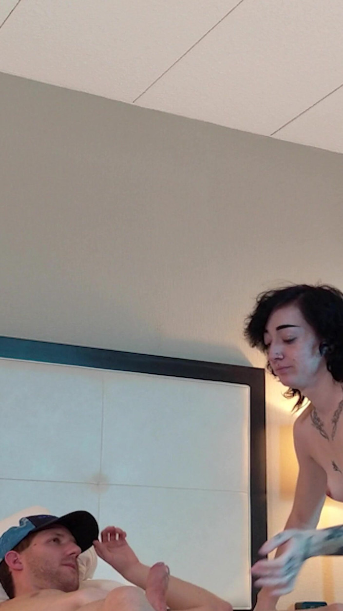 Hot Jake Grand: Super sexy zierliches tätowiertes teen lutscht schwanz - zusammenstellung 1