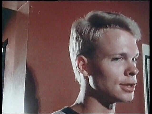 Gay 4 Pleasure: Eerste keer met jongens voor de eerstejaars op de universiteit