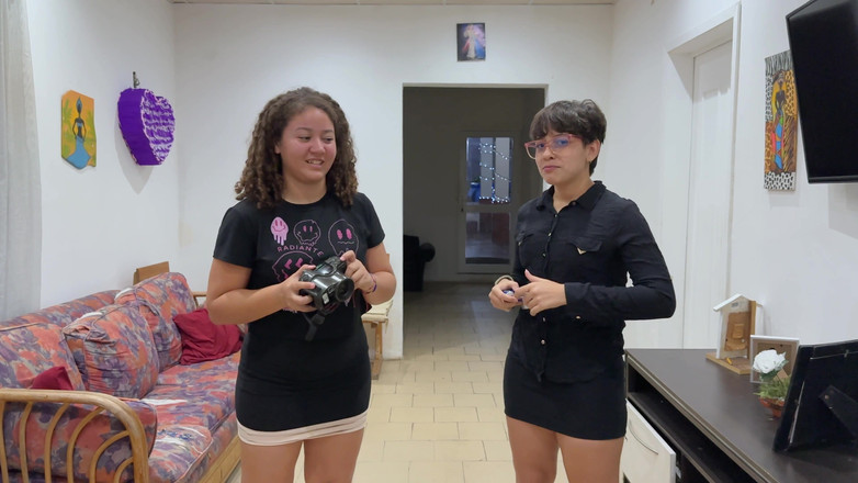 SugarPose: अब तक के सबसे बुरे भूत शिकारी ENF