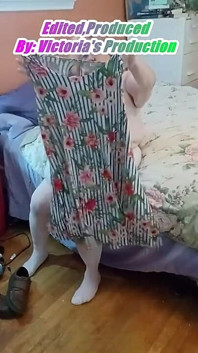 ¡La enfermera grandota Vicki pone una manguera blanca para ti!