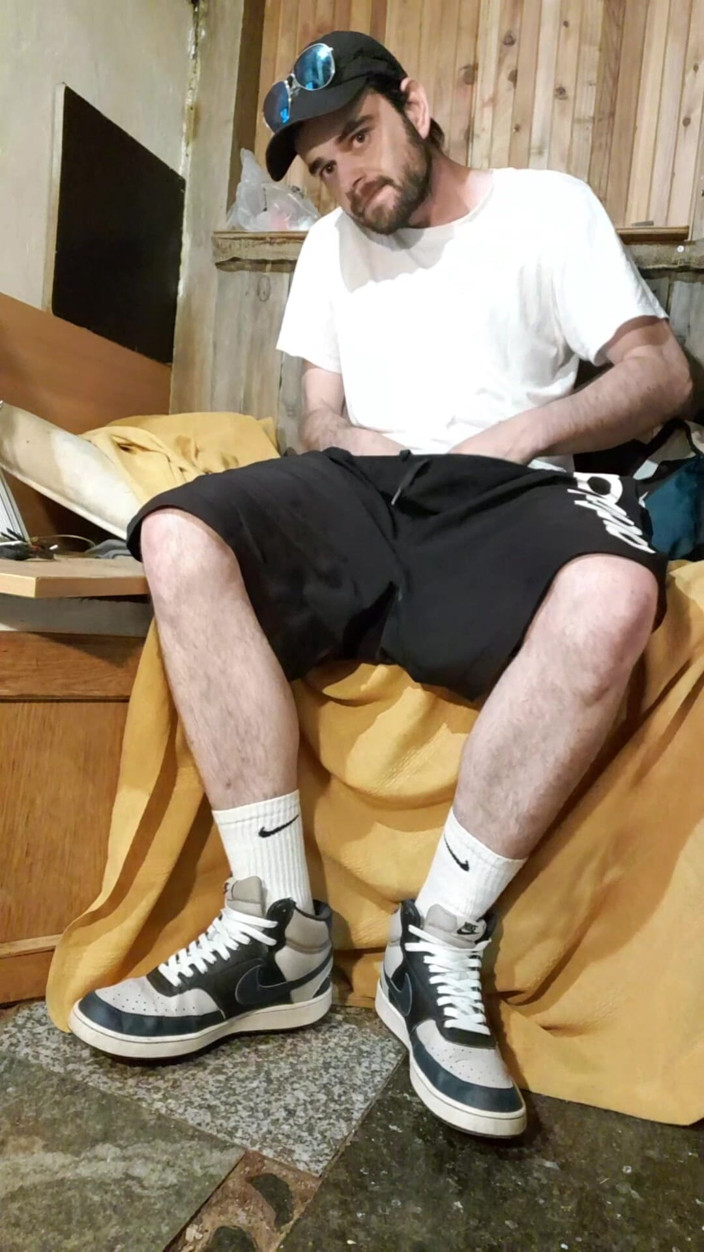 jerkofflover: Con Sneakers Nike