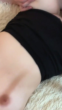 Blowjob dan seks hebat dengan si rambut coklat panas