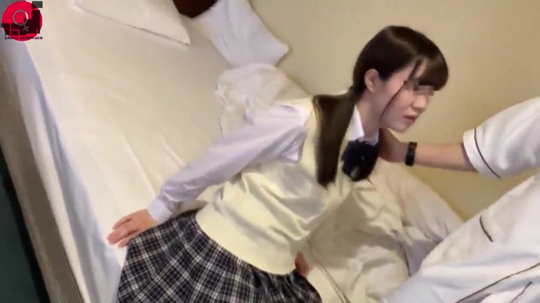 Studio JAV Launcher: Bébés en uniforme 0474 non censuré