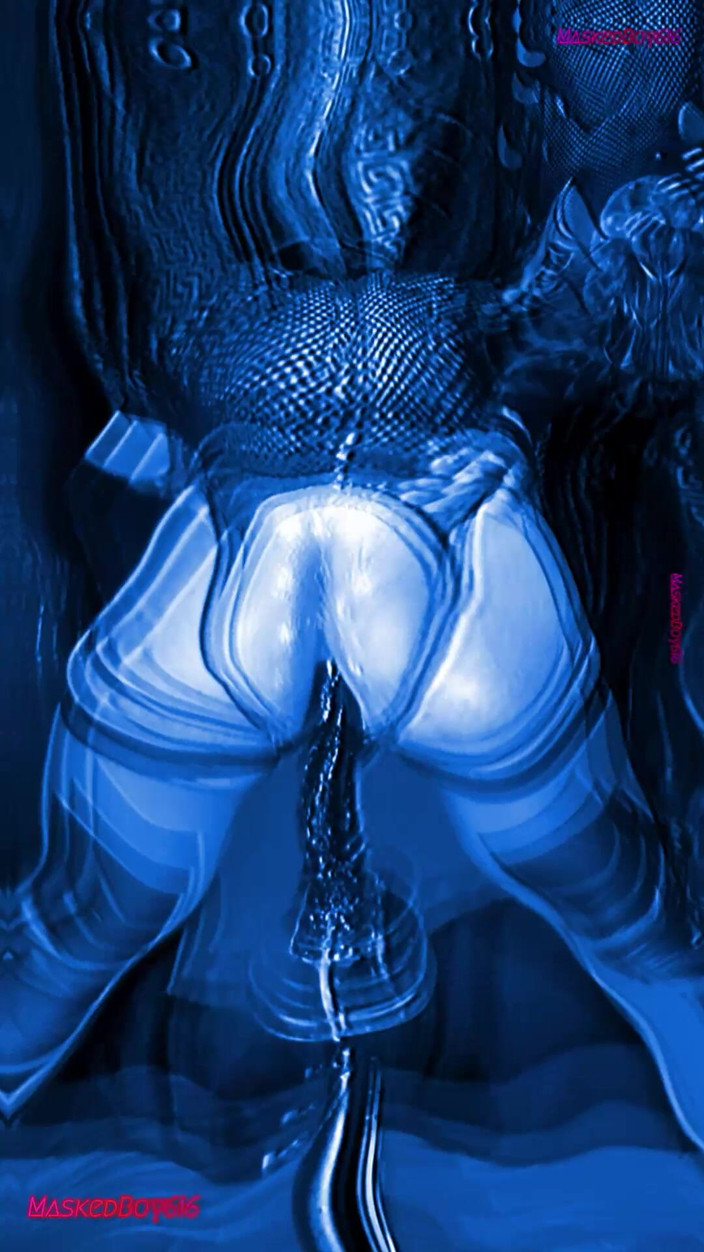 Maskedboy616: Robię cardio na dildo, trenuję otwor z naoliwionym i mokrym...