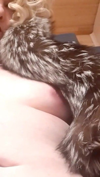 Transfurbitch matură în ciorapi și Silverfoxfurcoat