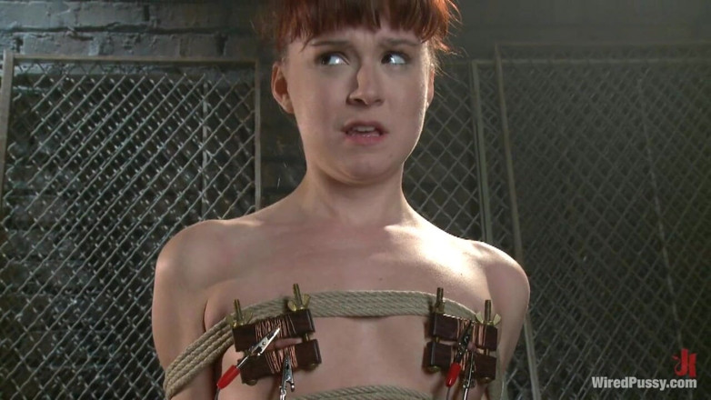 Wired Pussy by Kink: Annabelle Lee