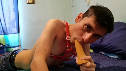 Leo Rodriguez: Touching me