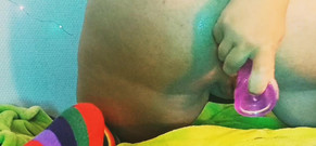 WildFlawiii: Amatör evli kadın için ateşli anal oyun götünü sert sikiyor