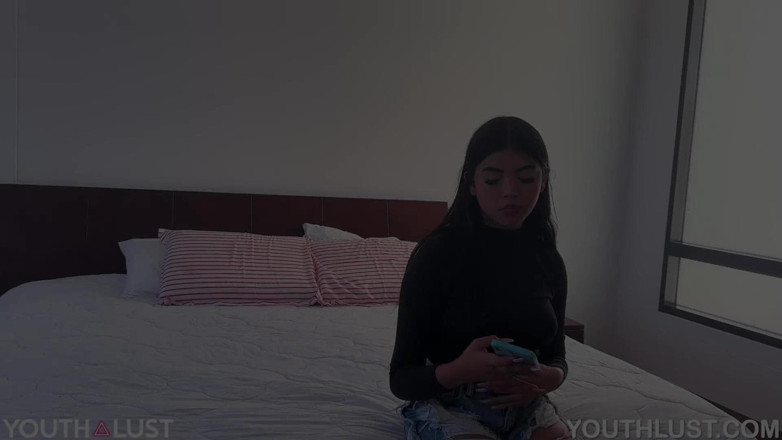 Youth Lust: 애디슨 크리미 섹스 대안 앵글