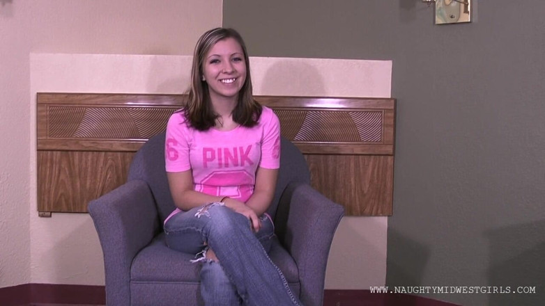 NaughtyMidwestGirls: Sasha Hall Meets the Pocket Rocket