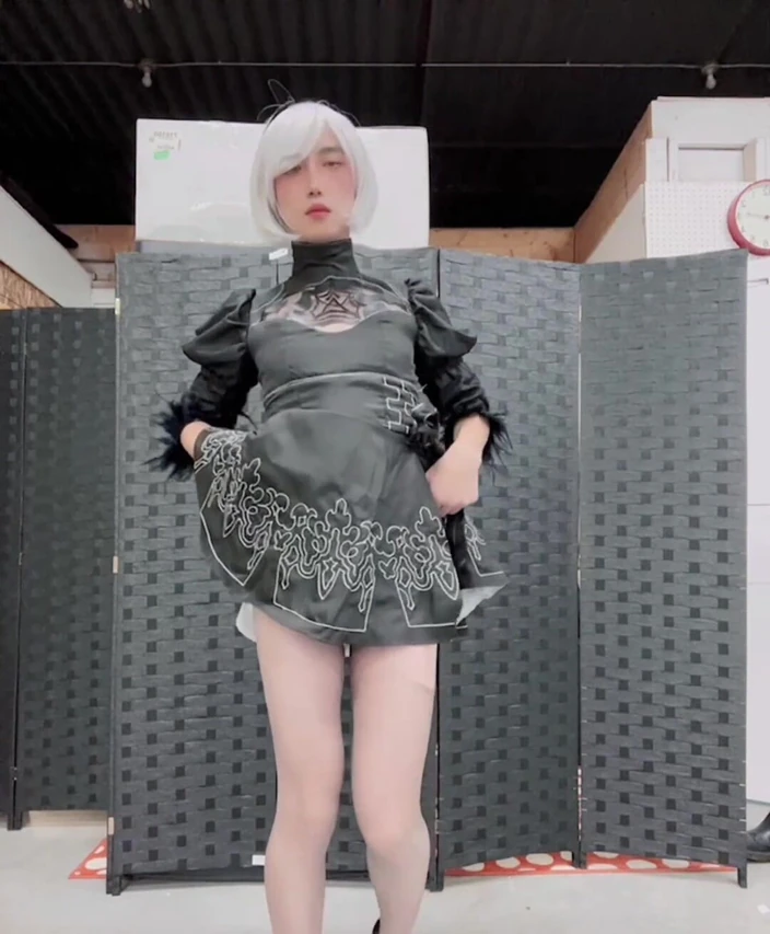 Eva Pans: Красивый азиатский транссекс 3