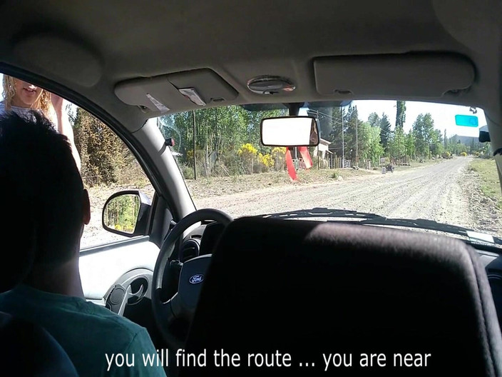 LadyRoma: Nieznana nastolatka masturbuje mnie w moim samochodzie na ulicy