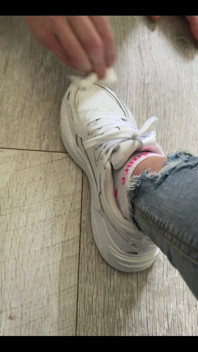 I Like My White Shoes Sparkling Clean