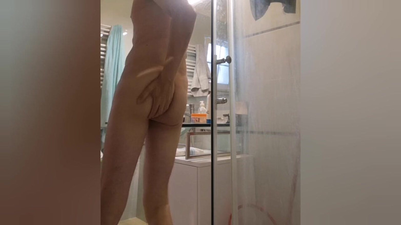 Rafael Torreano: Rafael muestra su ropa interior sexy, su polla gorda y...