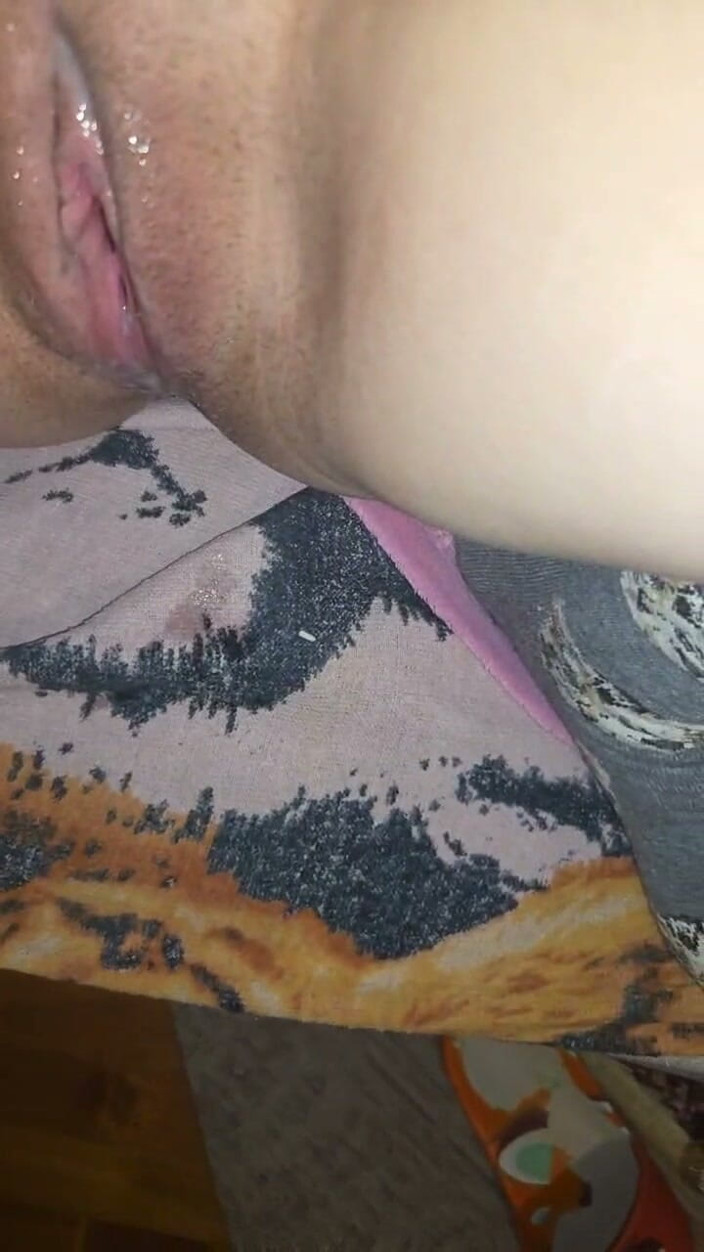 Ana Liz: I Fuck My Tight Pussy with My Vibrator