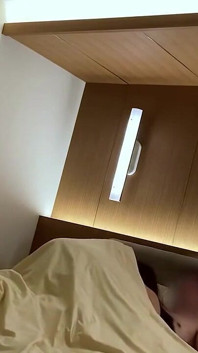 Người đẹp có kinh nghiệm thấp - giọng hakata và cây đũa thần đầu tiên của cô ấy khiến cô ấy yếu đuối