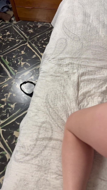 Axel Dan: POV suka saya merakamnya semasa dia menghisap zakar saya dan...