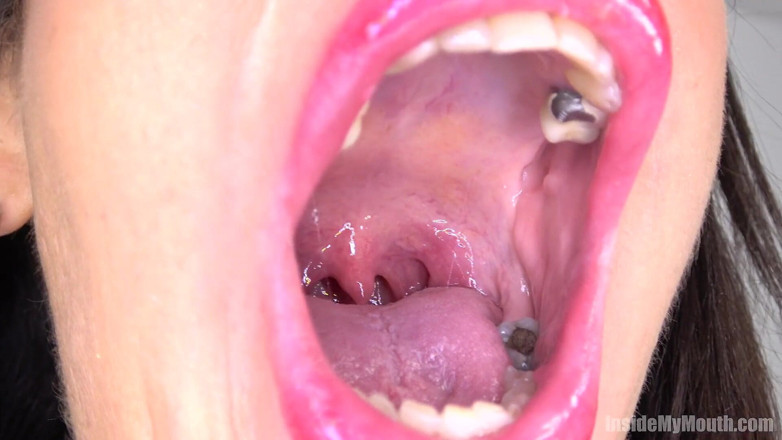 Inside My Mouth: Ústa fetiš video s Valentinou Sierrou