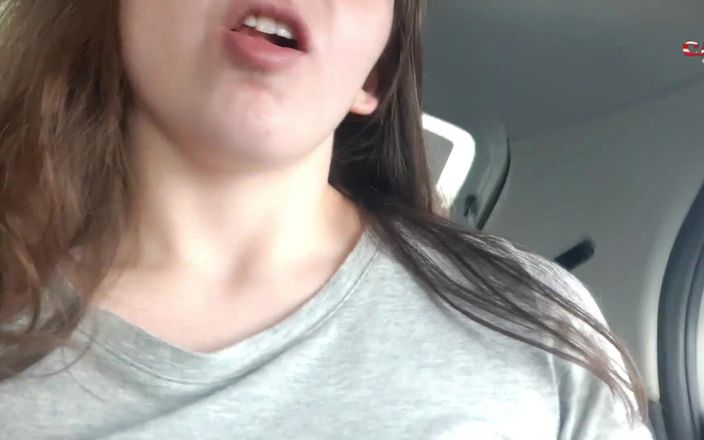 Kndy Kmille: Horny Teen Masturbates in Real Public Uber