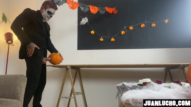 Juan Lucho Gay: dynie na Halloween