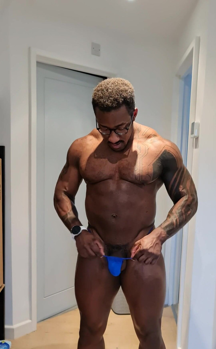 Amadeus: Перше, що п'ятниця, сподіваюся, сподобатися цим хлопцям.