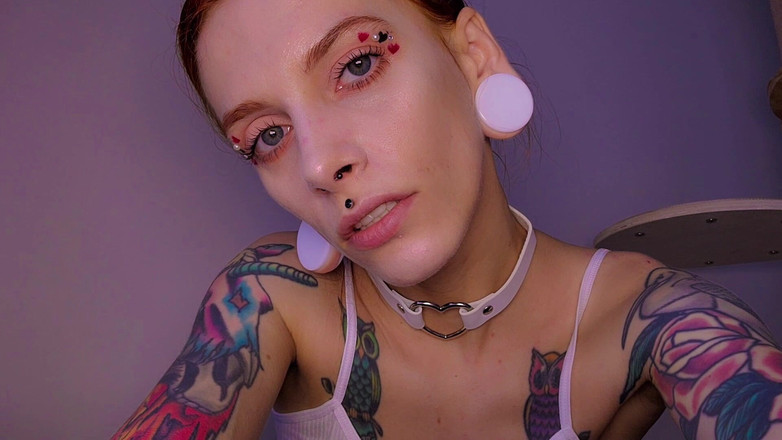 TattoedGirl666: Con đĩ xinh đẹp để lộ khuôn mặt xinh đẹp của cô ấy