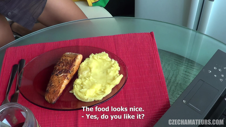 CzechAmateurs: Čeští amatéři 92 Impregnovaná česká kráska