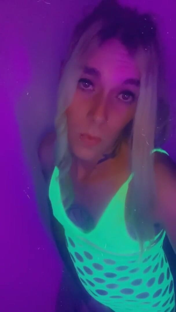 CarmenMelatonin: Sexy lingerie rave menina