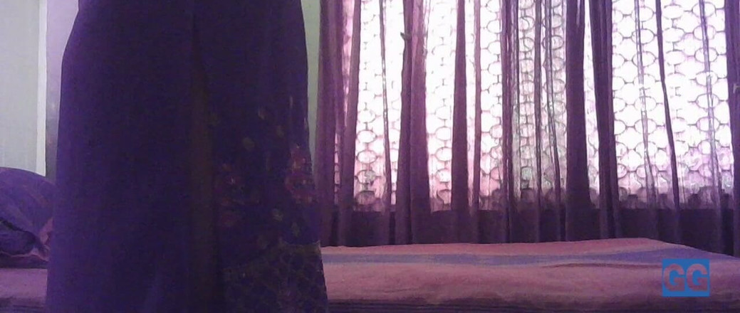 Girlgroup: Bangladeszu wirusowy nauczyciel i seks studencki