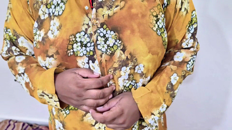 BD_X_HUB: J’ai trouvé la femme de mon voisin seule dans un...