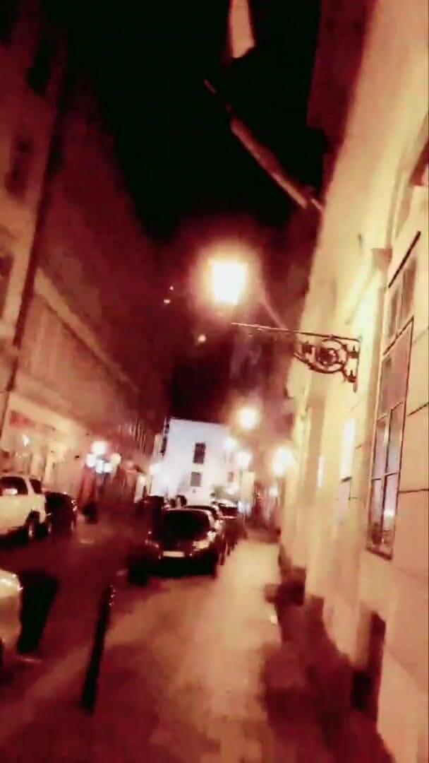 Slutboyben: Slutboyben Cam4 curvă publică sexy în Budapesta II