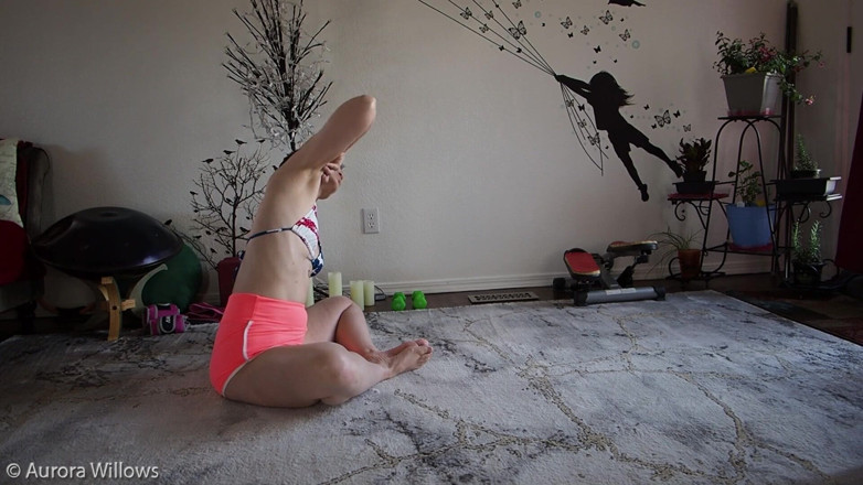 Aurora Willows: Behind the scenes Daily Motivation
