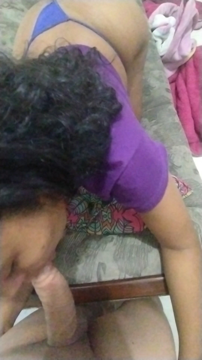 Jr and denies: Saya Sedap di ruang tamu kawan saya