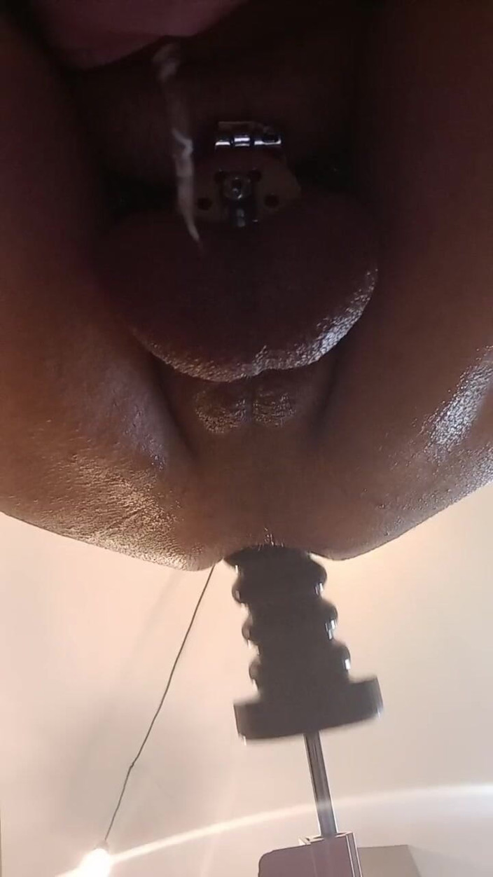 Leo fuck machine: Leo Breaking My Ass