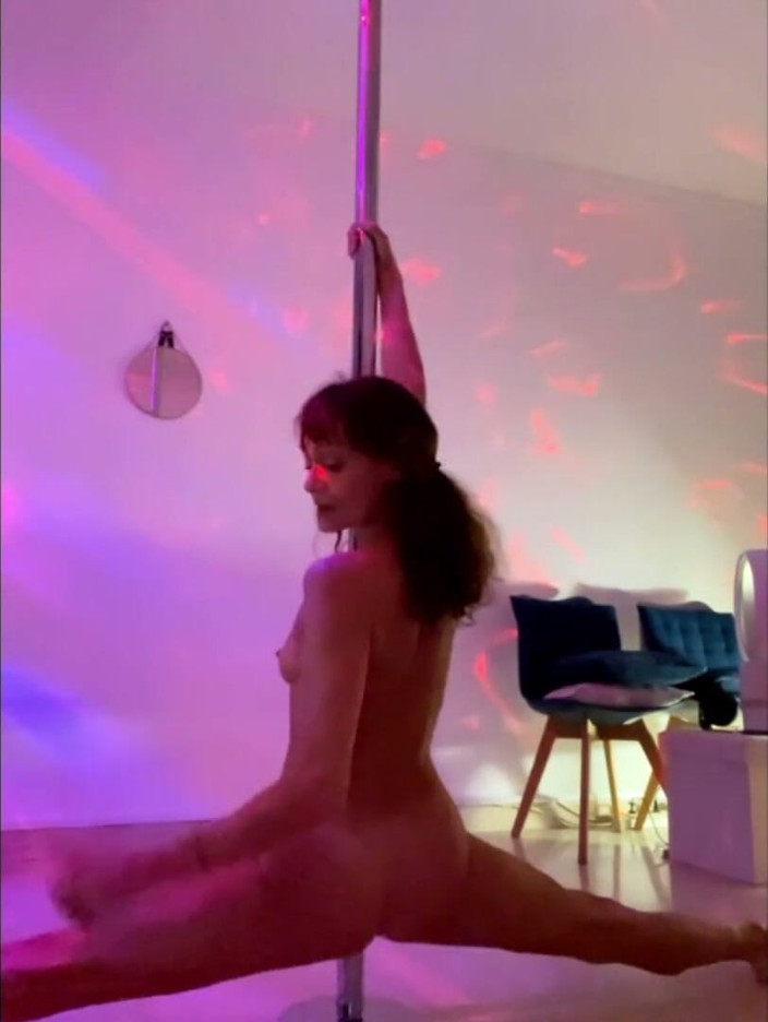 Chris06d22: Danza Nuda