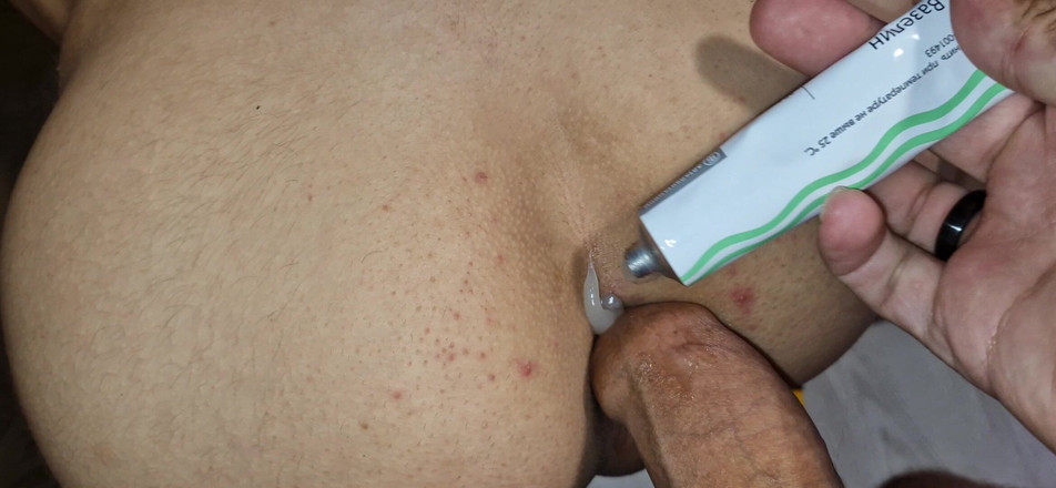 Dinar: अपने डैडी के साथ हॉट चुदाई से अपनी गांड में वीर्य वाला अजनबी