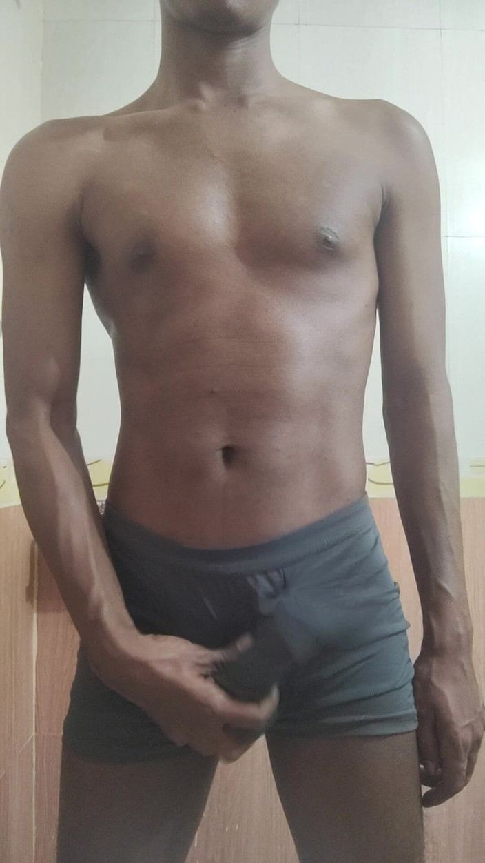 asa: 이 핫한 소년을 채우는 흥미로운 자지