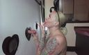 BuxomBrits: Roxys den, gloryhole-party, sammie Thomas szene