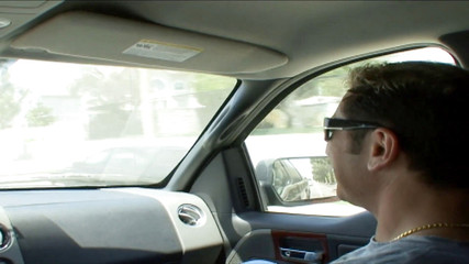 Lucky Cooch: Úžasné radostné stydké pysky děvky pulzují dokořán pro obří píchání...