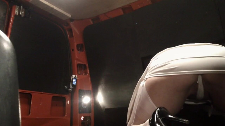 Movies by Louise: Gloryhole van 4our