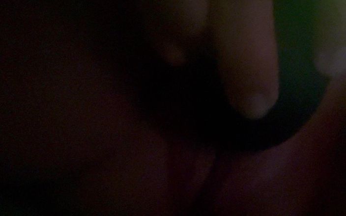 Pinkieforphatcock: クリトリスへの刺激