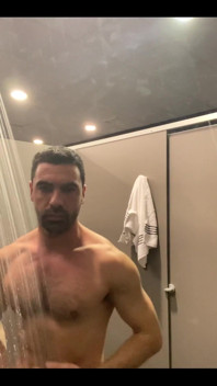 I Love to Take a Hot Shower