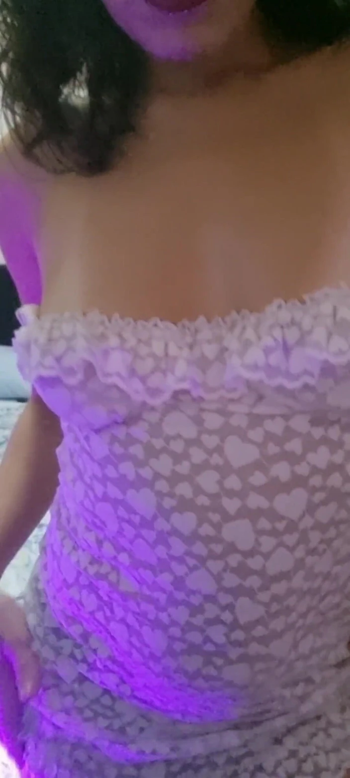 Espuleta: Dancing in a Nightgown