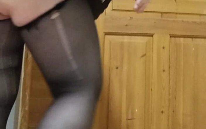 Elena andreou the best greek cross slut: मैं टपक रहा हूँ और मुझे लंड चाहिए