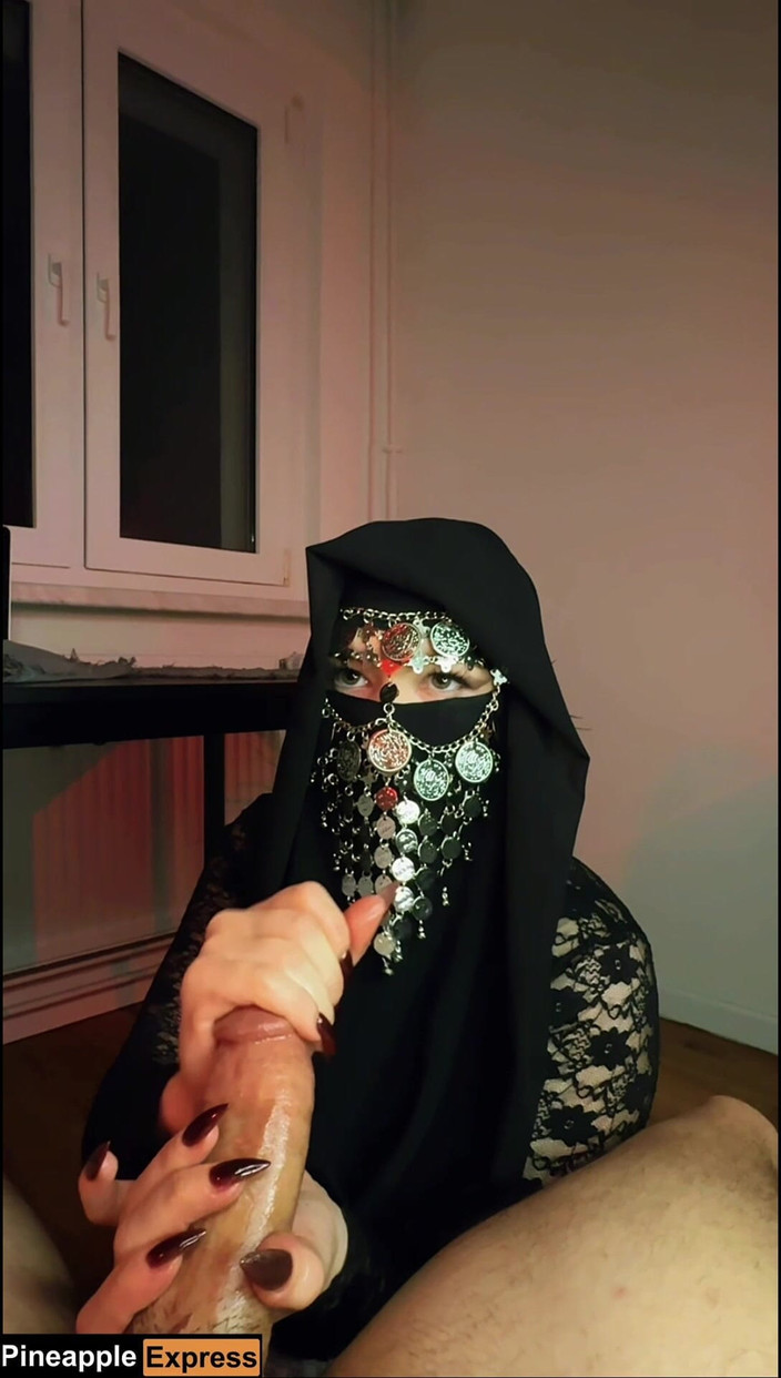 PineappleExpress: Hands of the Devil: Muslim Girl Jerks off with Oil...